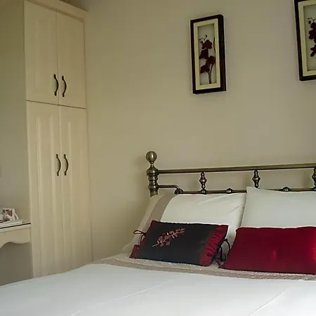 Edenvale 4*